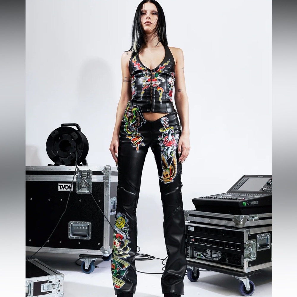 Namilia Dagger Pants